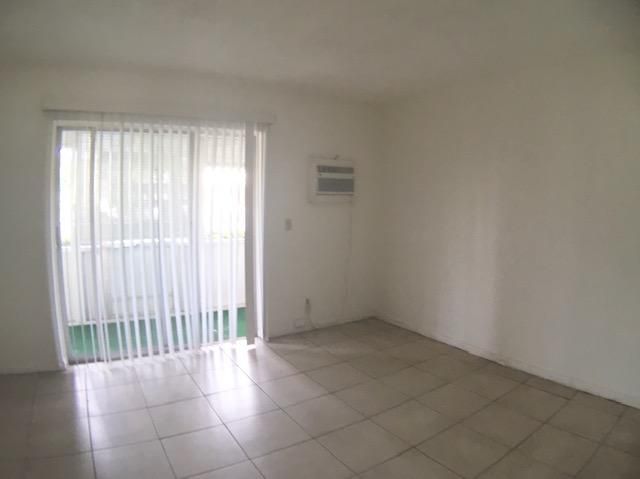 Vendido Recientemente: $44,900 (1 camas, 1 baños, 615 Pies cuadrados)