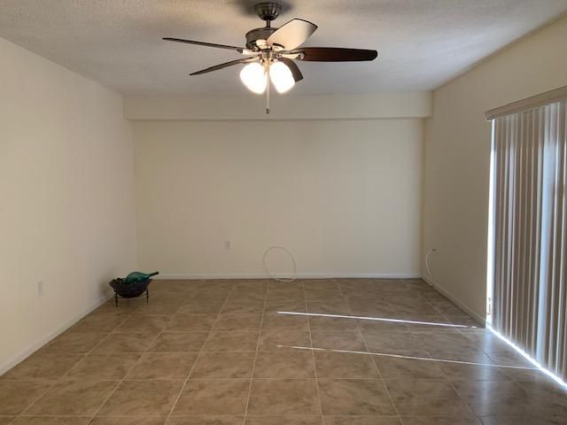 Recently Sold: $184,900 (2 beds, 2 baths, 1236 Square Feet)