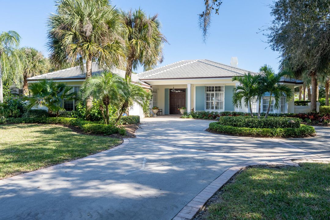 Recently Sold: $1,595,000 (3 beds, 3 baths, 3213 Square Feet)