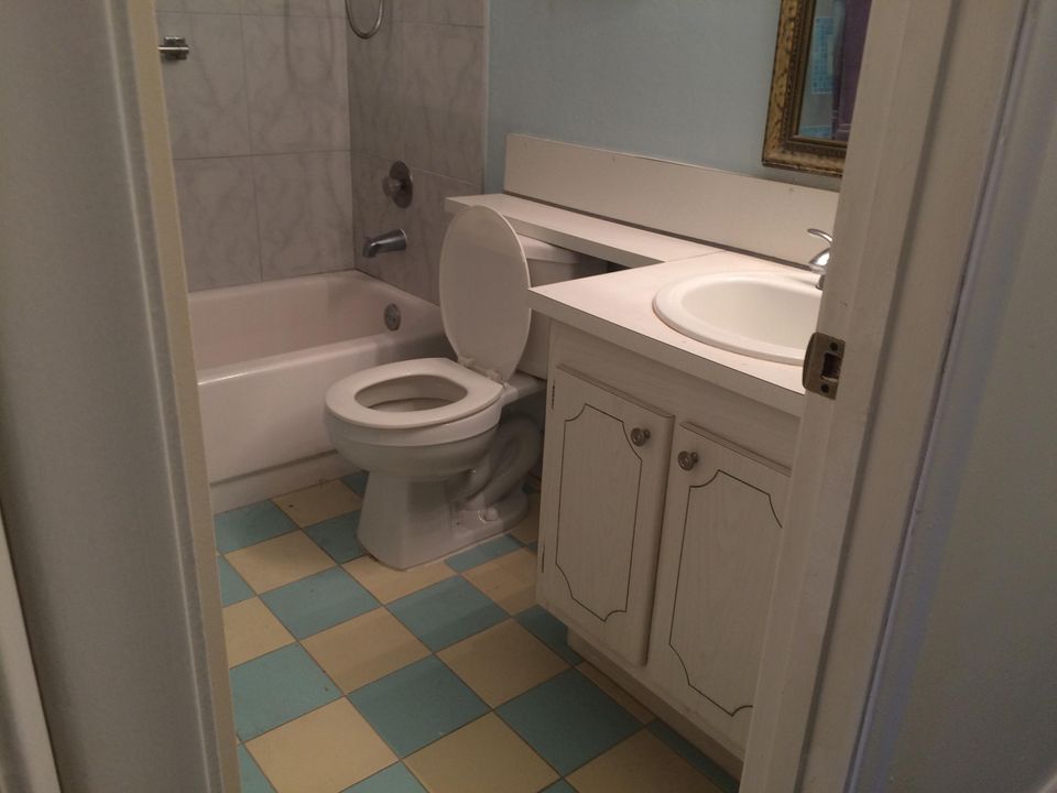 Недавно арендовано: $1,025 (1 спален, 1 ванн, 593 Квадратных фут)