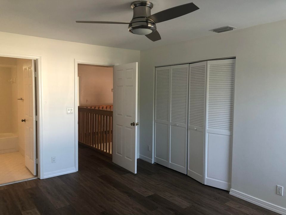 Recently Rented: $2,200 (2 beds, 2 baths, 1500 Square Feet)
