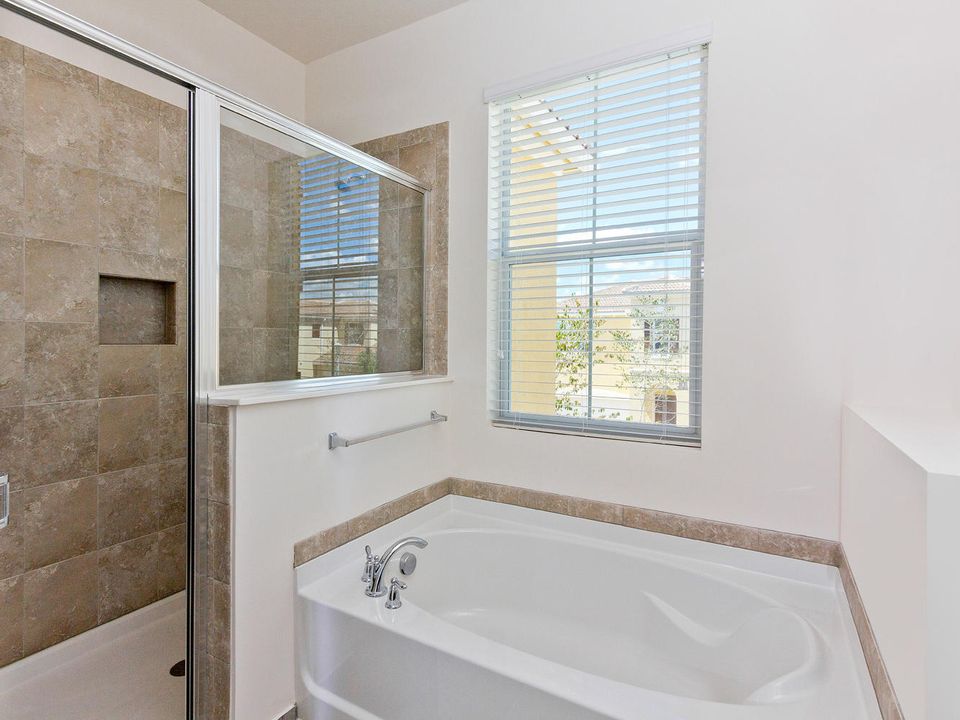 Недавно арендовано: $2,790 (3 спален, 2 ванн, 2094 Квадратных фут)