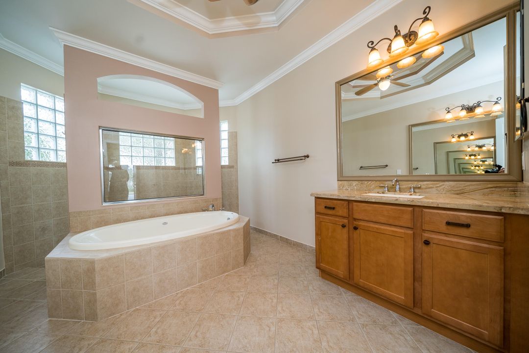 Недавно арендовано: $3,350 (4 спален, 3 ванн, 2755 Квадратных фут)