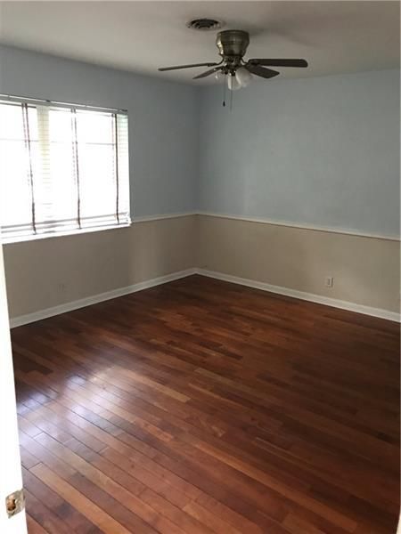 Recently Rented: $2,750 (3 beds, 2 baths, 1214 Square Feet)