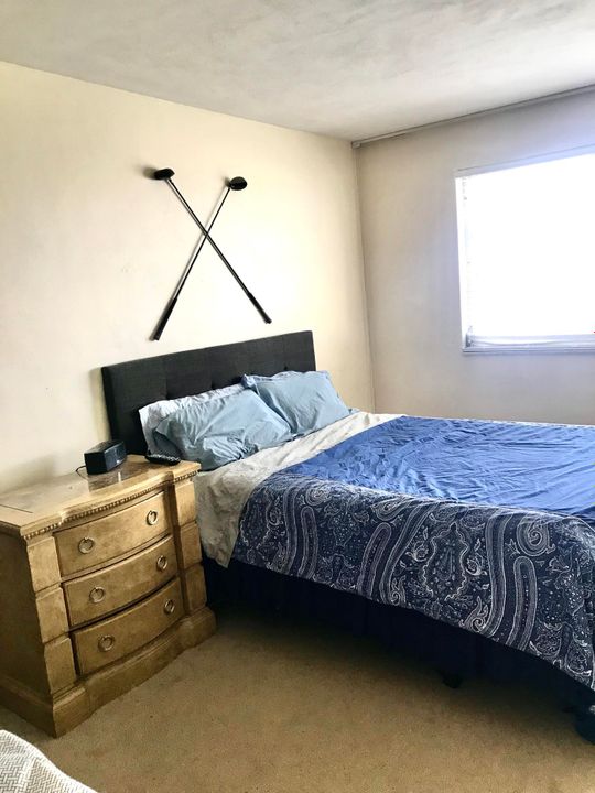 Recently Rented: $950 (1 beds, 1 baths, 650 Square Feet)
