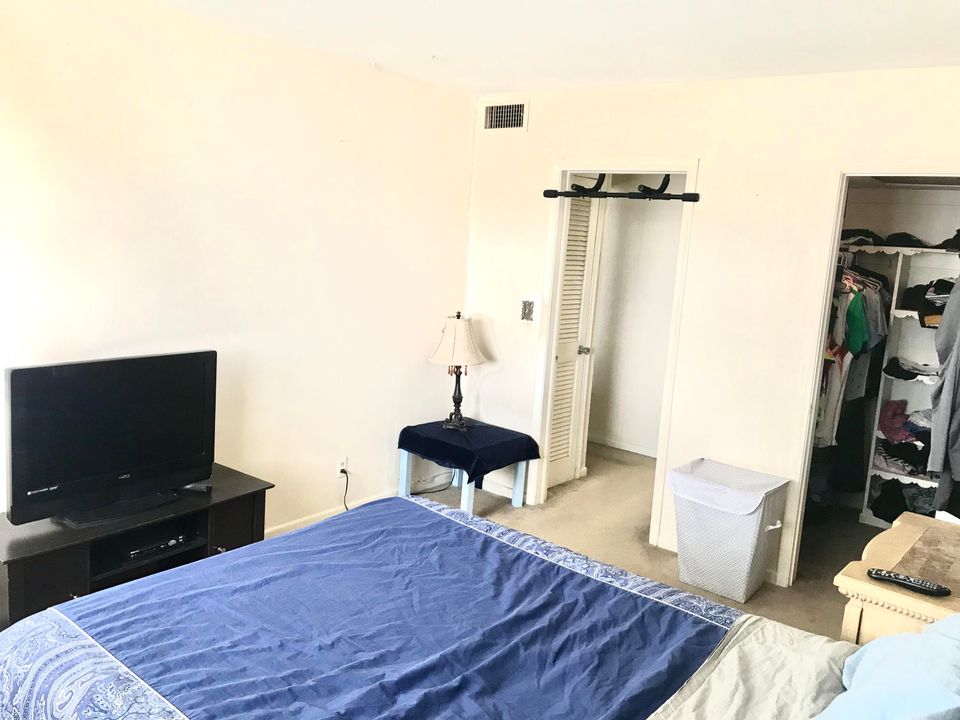 Recently Rented: $950 (1 beds, 1 baths, 650 Square Feet)