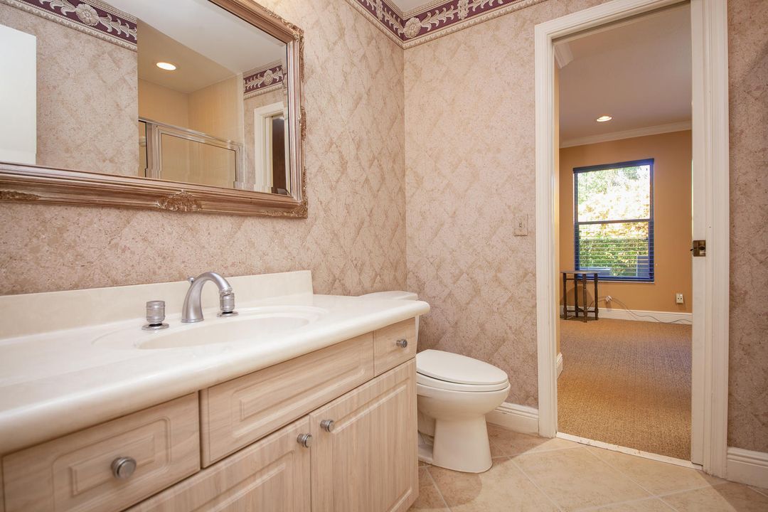 Недавно арендовано: $4,700 (4 спален, 3 ванн, 2729 Квадратных фут)
