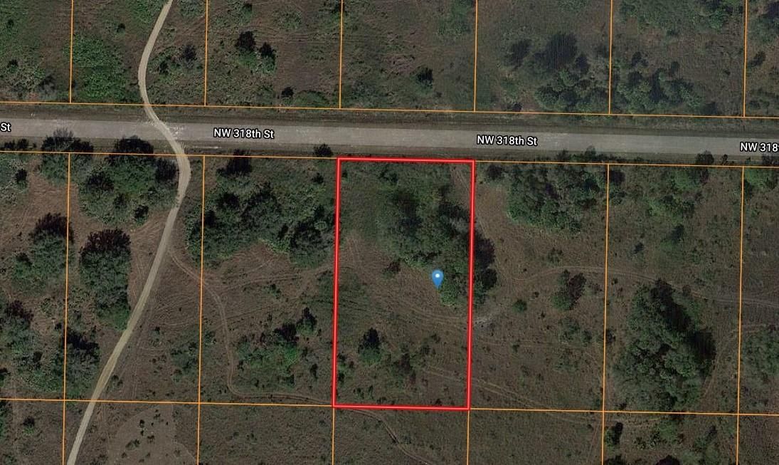 最近售出: $10,000 (0 贝兹, 0 浴室, 0 平方英尺)