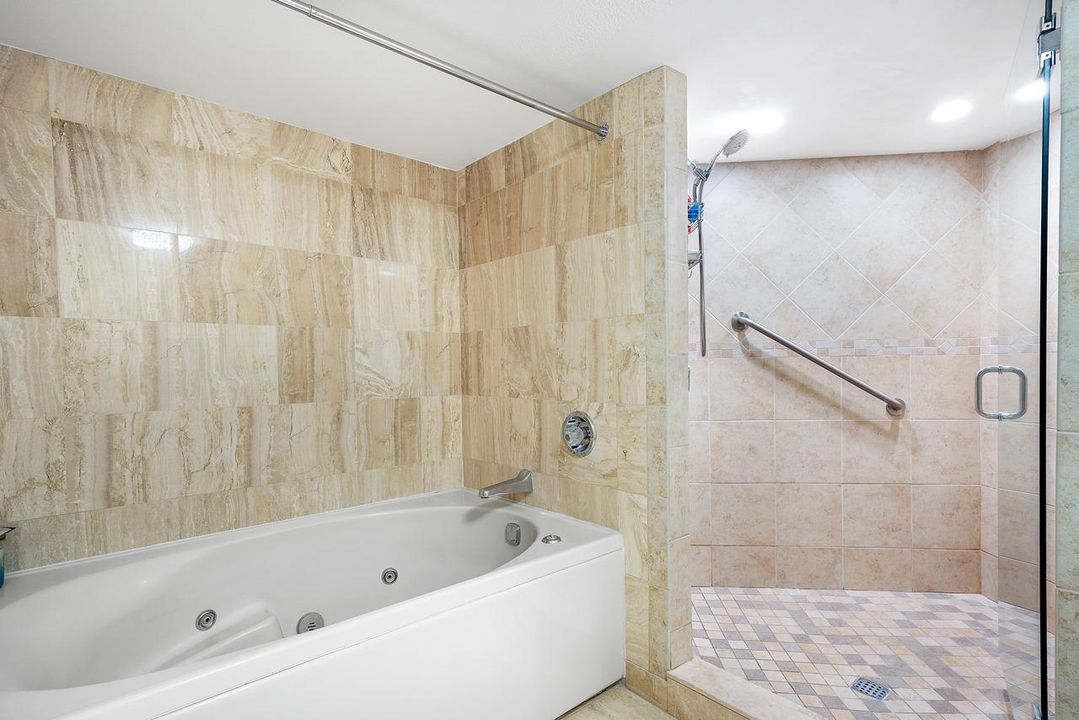 最近租的: $6,000 (3 贝兹, 2 浴室, 2080 平方英尺)