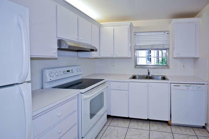 Recently Rented: $1,600 (2 beds, 2 baths, 1043 Square Feet)