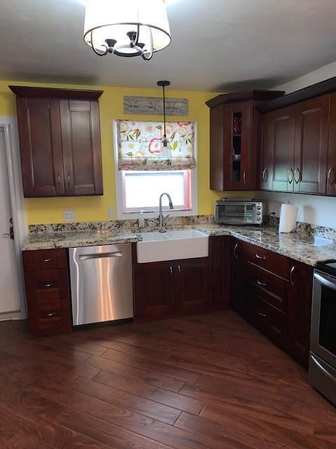 Recently Sold: $389,000 (2 beds, 2 baths, 1001 Square Feet)