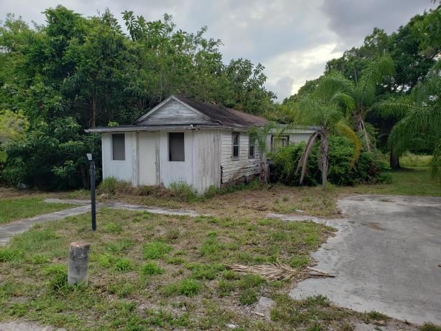 Recently Sold: $30,000 (2 beds, 1 baths, 580 Square Feet)