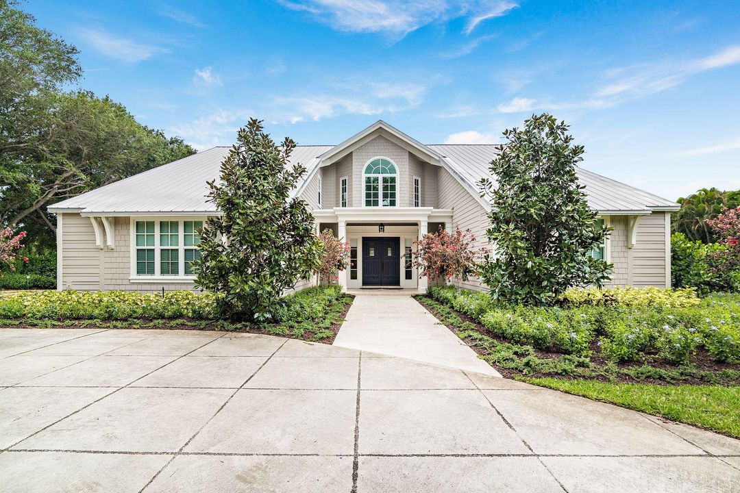 Recently Sold: $1,299,000 (4 beds, 3 baths, 3502 Square Feet)