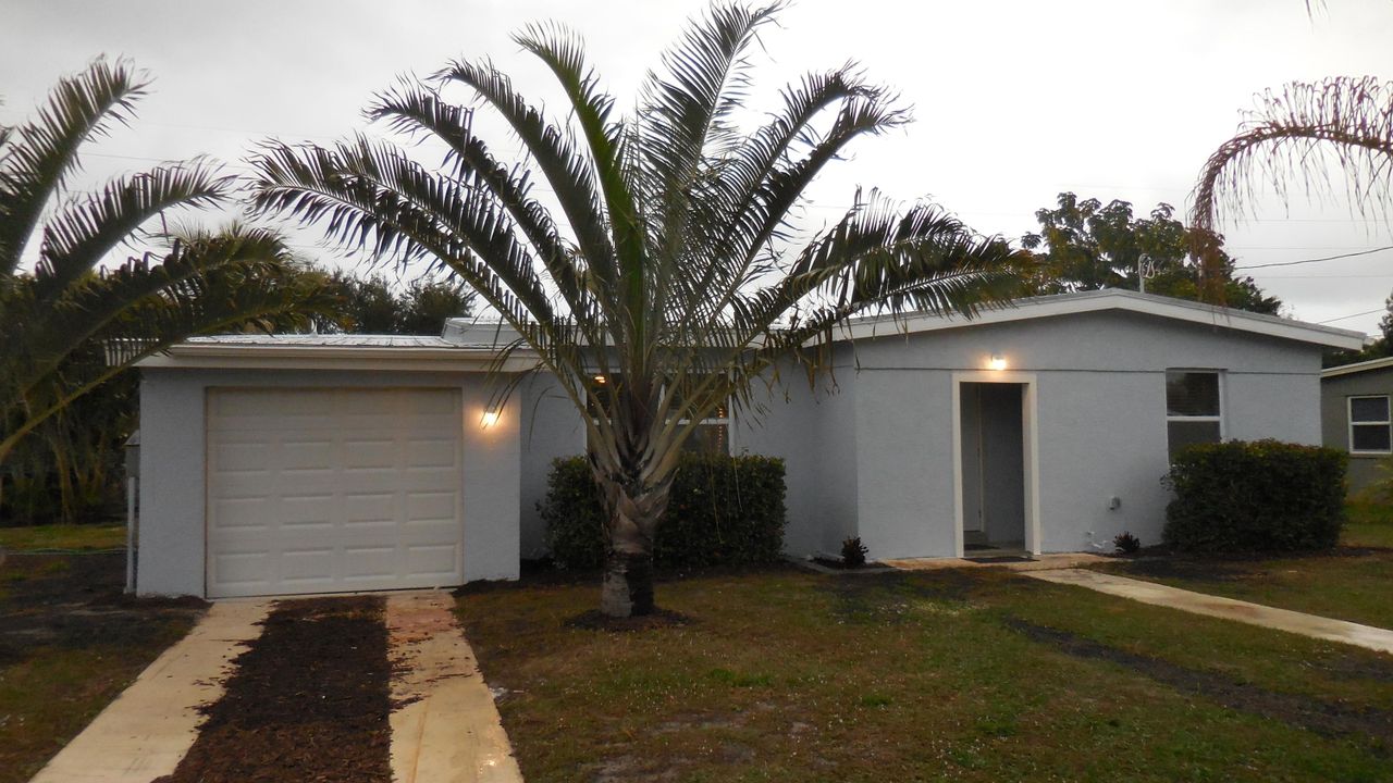 Recently Sold: $191,000 (3 beds, 2 baths, 1470 Square Feet)