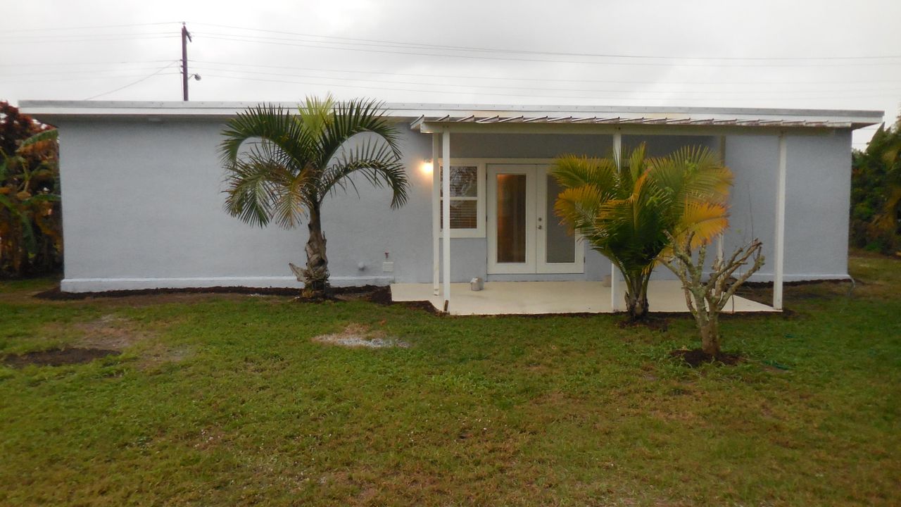 Recently Sold: $191,000 (3 beds, 2 baths, 1470 Square Feet)
