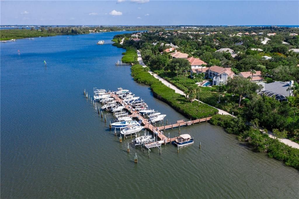 Recently Sold: $2,200,000 (4 beds, 4 baths, 5381 Square Feet)