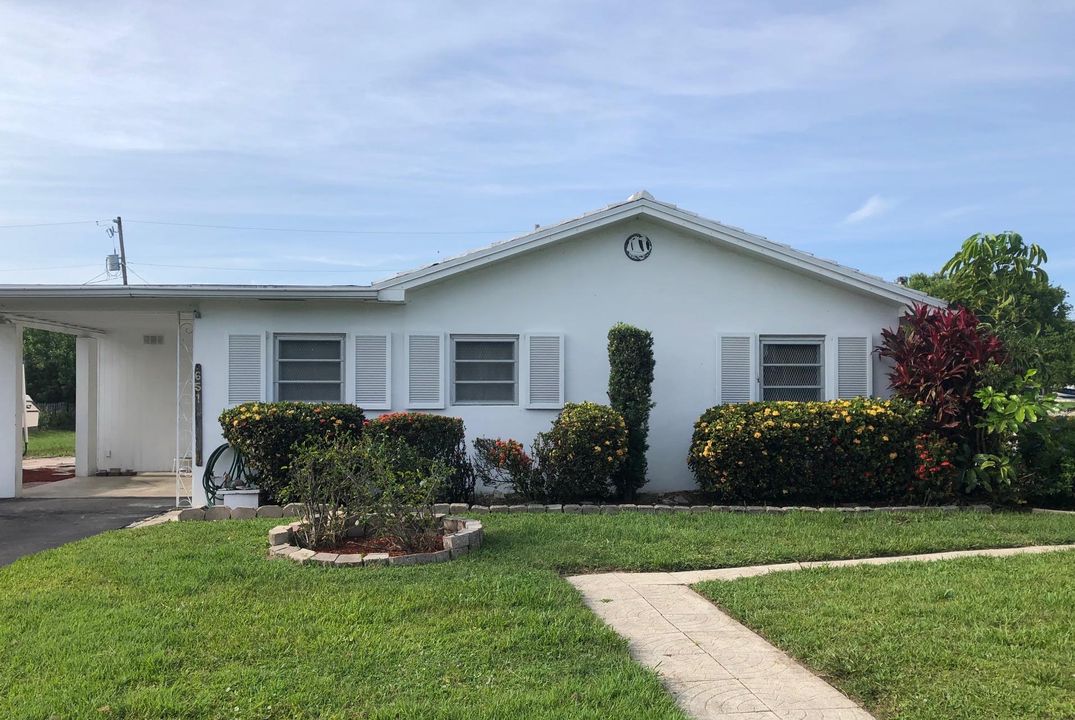 Recently Sold: $2,750 (2 beds, 1 baths, 1000 Square Feet)