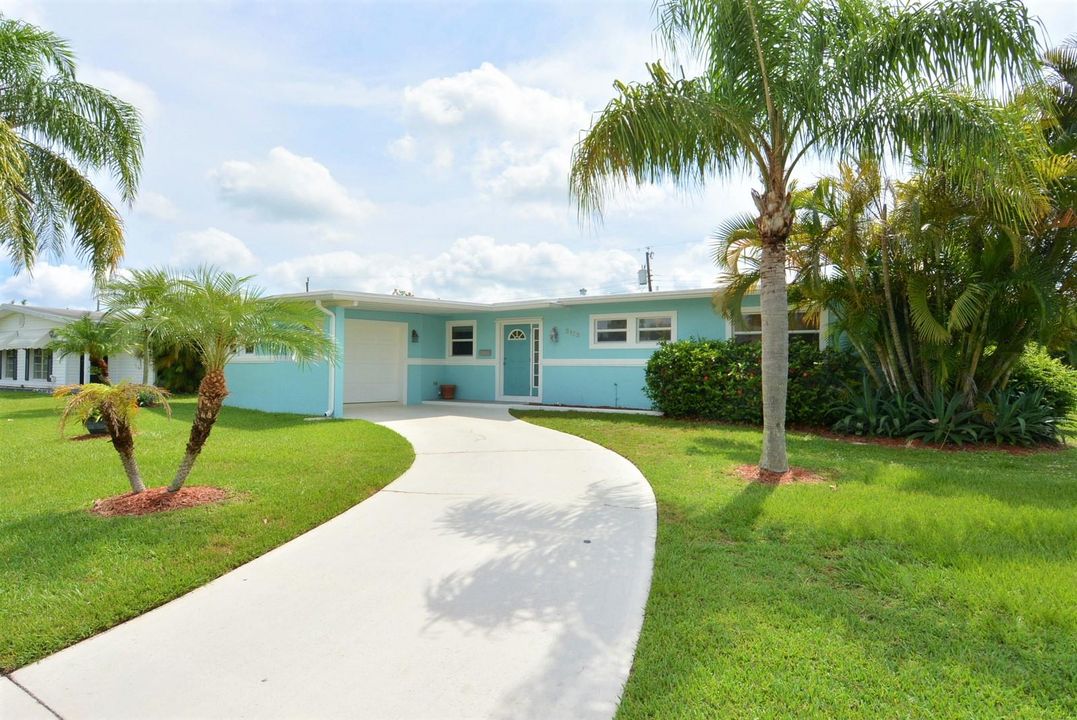 Vendido Recientemente: $229,900 (3 camas, 2 baños, 1728 Pies cuadrados)