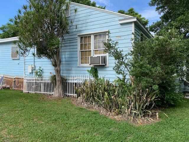 Recently Sold: $50,000 (3 beds, 2 baths, 1534 Square Feet)