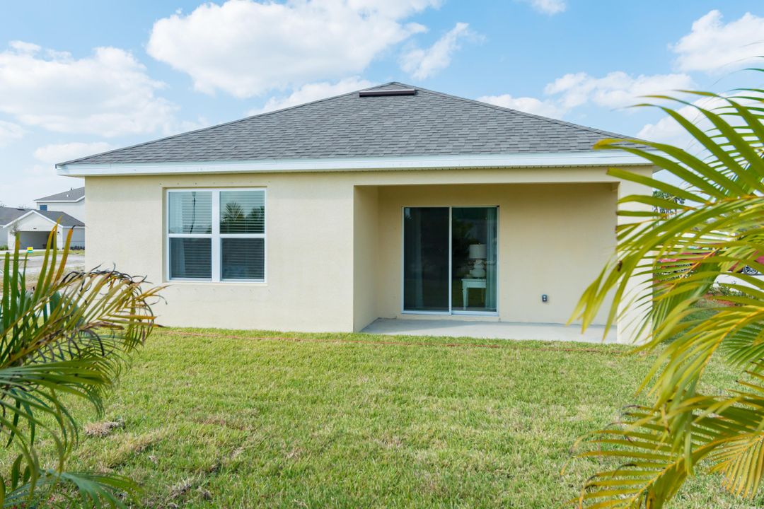 Recently Sold: $210,365 (3 beds, 2 baths, 1504 Square Feet)