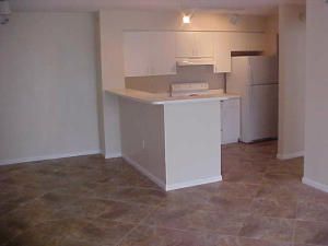 Recently Rented: $1,175 (1 beds, 1 baths, 702 Square Feet)