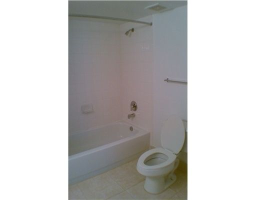 最近租的: $1,500 (2 贝兹, 2 浴室, 1076 平方英尺)
