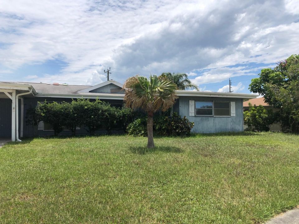 Recently Sold: $124,900 (2 beds, 2 baths, 1670 Square Feet)