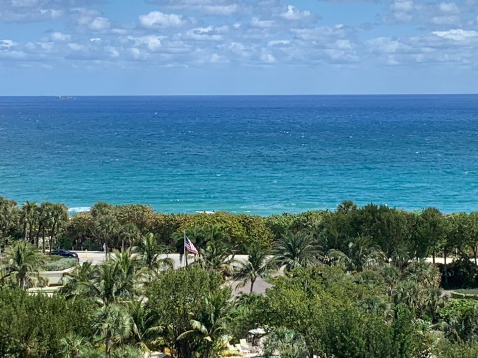 Recently Rented: $6,000 (2 beds, 2 baths, 1697 Square Feet)