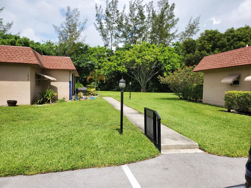 Recientemente alquilado: $1,390 (2 camas, 2 baños, 1020 Pies cuadrados)