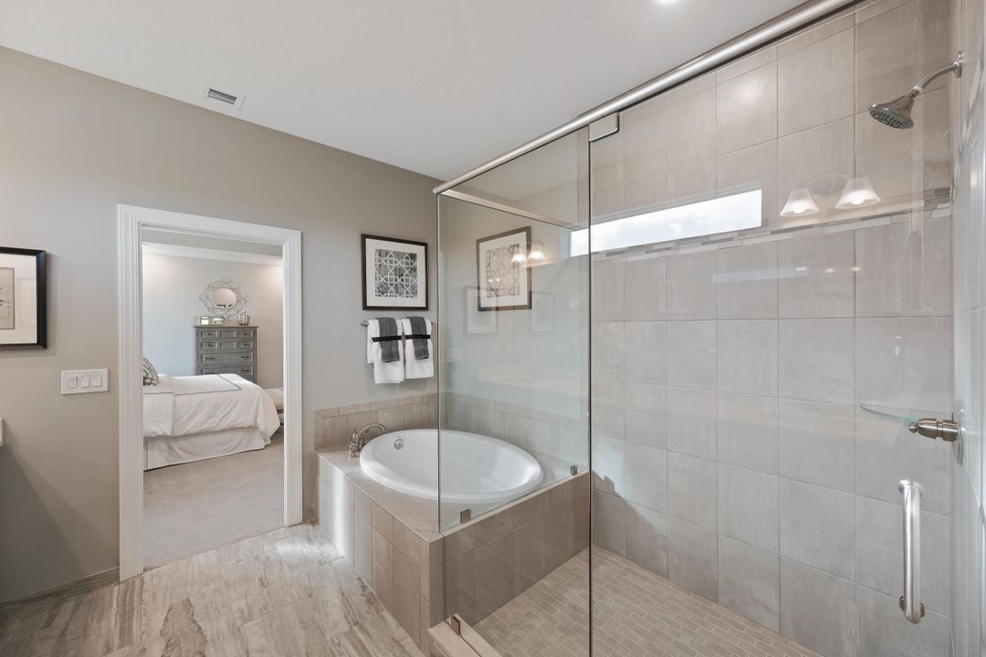 最近售出: $518,000 (4 贝兹, 2 浴室, 2960 平方英尺)