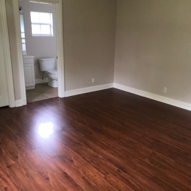 Recently Rented: $2,000 (3 beds, 2 baths, 1300 Square Feet)