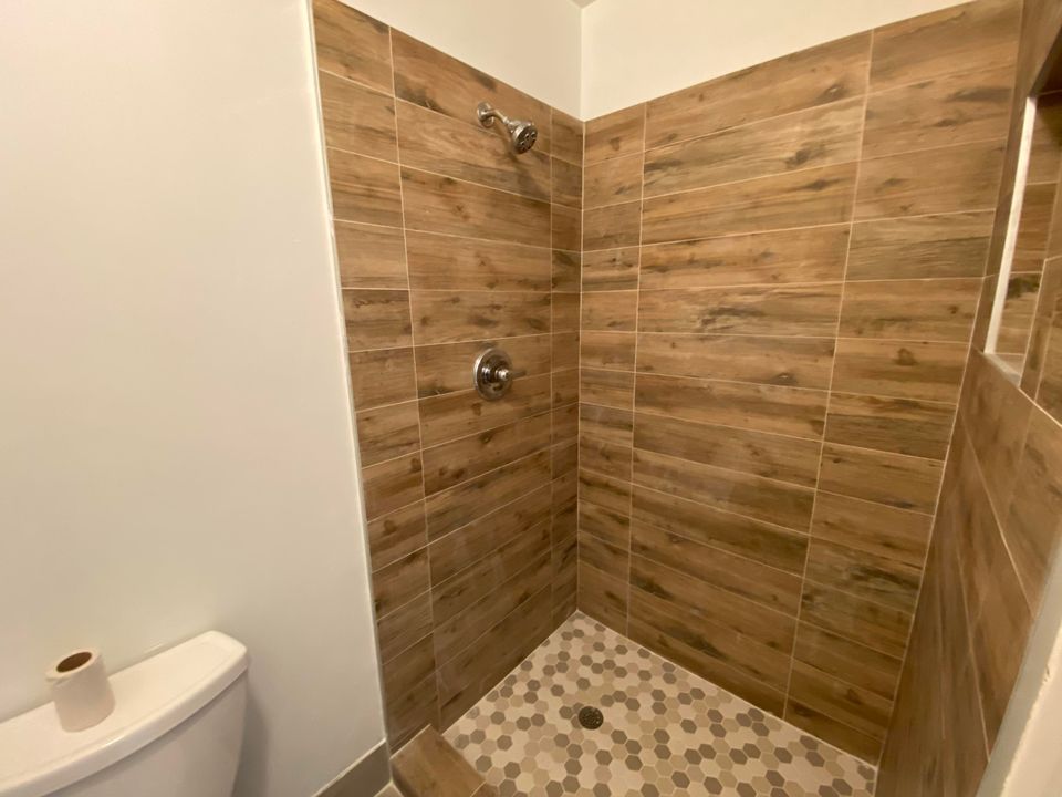 Недавно арендовано: $950 (1 спален, 1 ванн, 550 Квадратных фут)