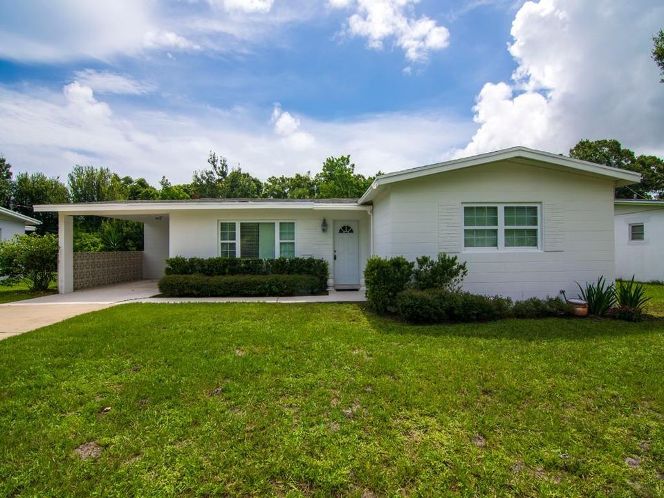 Recently Sold: $215,000 (3 beds, 2 baths, 1668 Square Feet)