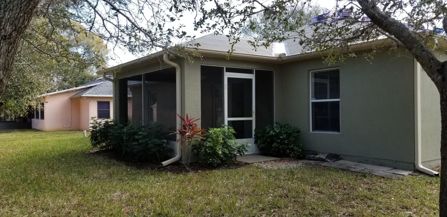 Recently Rented: $1,750 (3 beds, 2 baths, 1756 Square Feet)