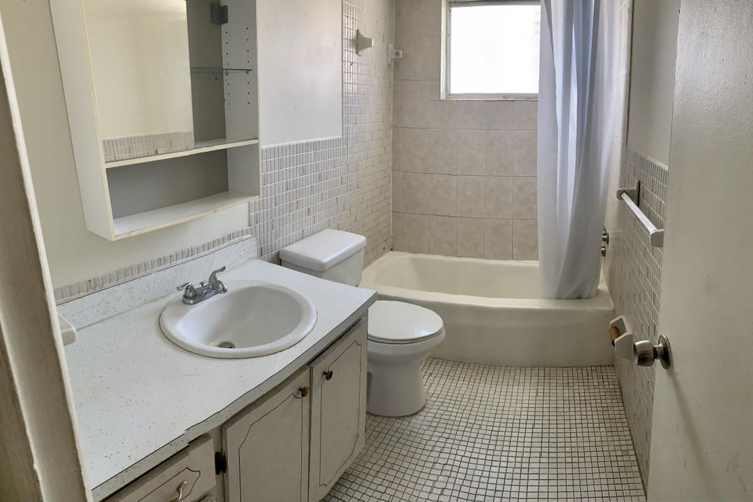 Недавно арендовано: $1,125 (1 спален, 1 ванн, 630 Квадратных фут)