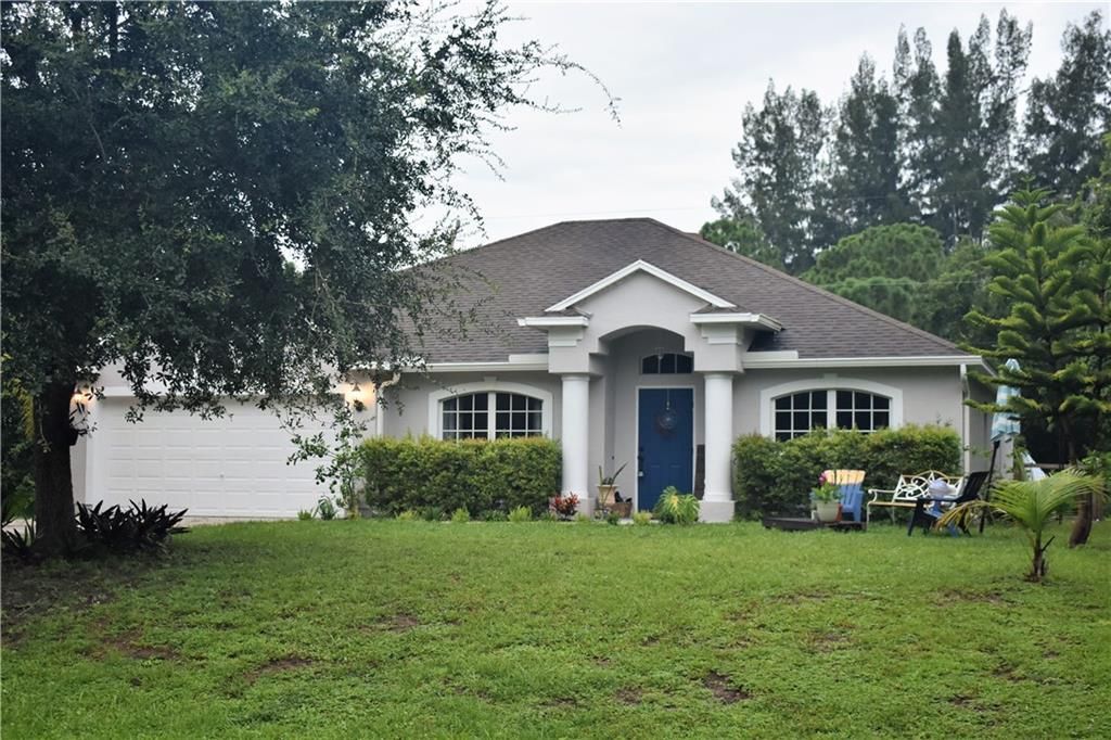 Recently Sold: $217,000 (3 beds, 2 baths, 1848 Square Feet)