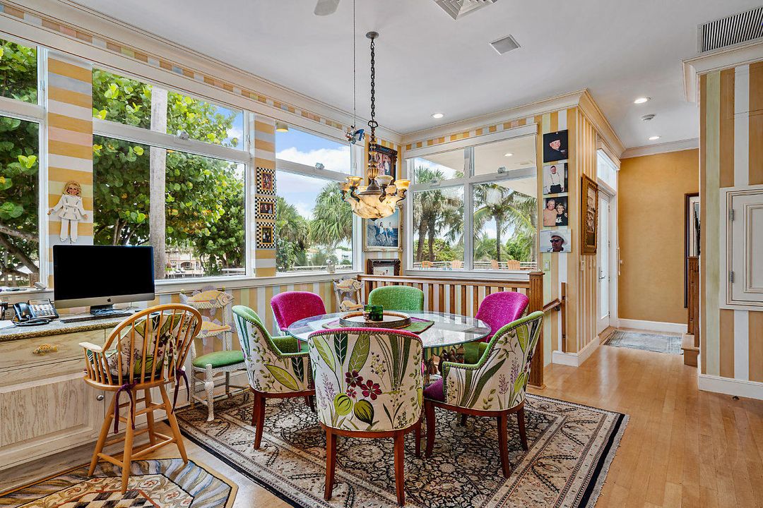 Recently Sold: $13,750,000 (5 beds, 5 baths, 12000 Square Feet)