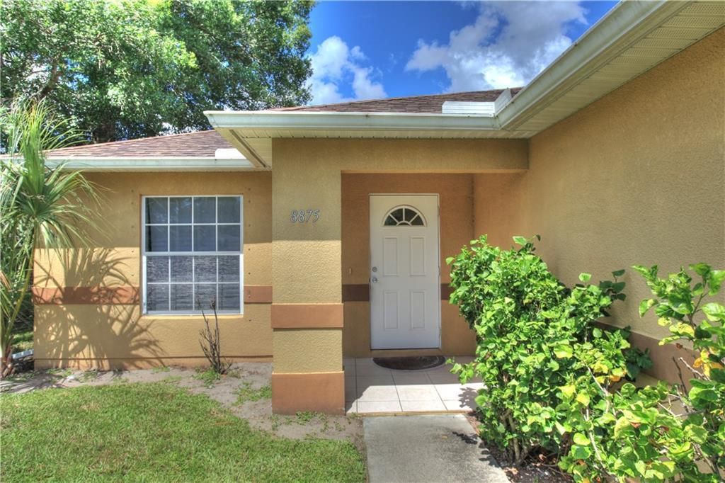 Recently Sold: $199,900 (3 beds, 2 baths, 1623 Square Feet)