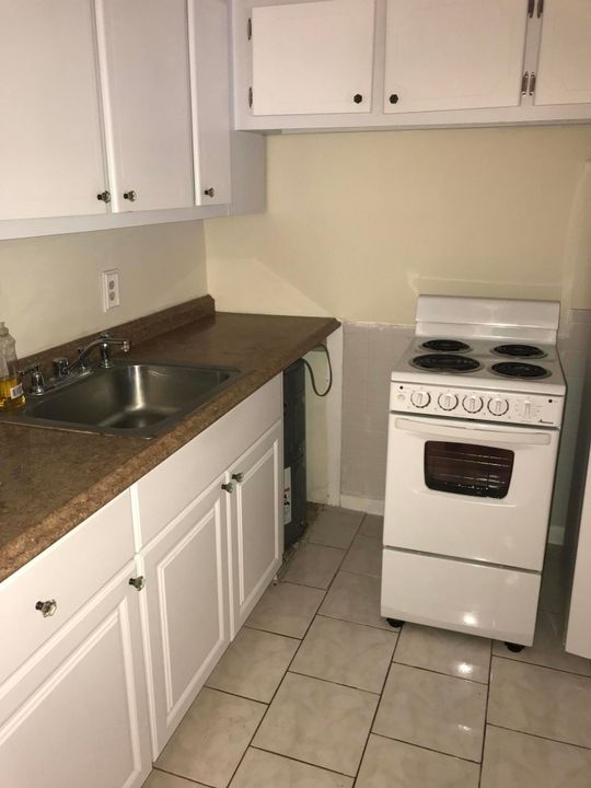 Recently Sold: $44,900 (1 beds, 1 baths, 585 Square Feet)