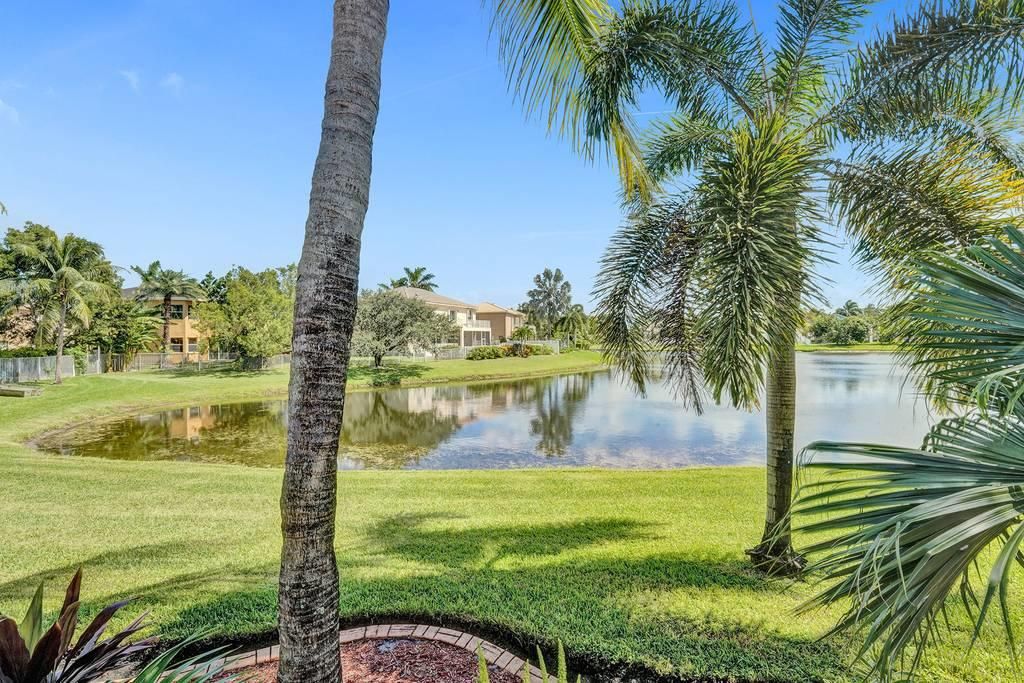 Recently Sold: $625,000 (5 beds, 4 baths, 3366 Square Feet)