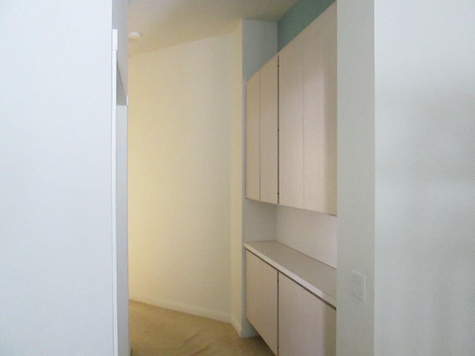 Vendido Recientemente: $365,711 (3 camas, 2 baños, 2017 Pies cuadrados)