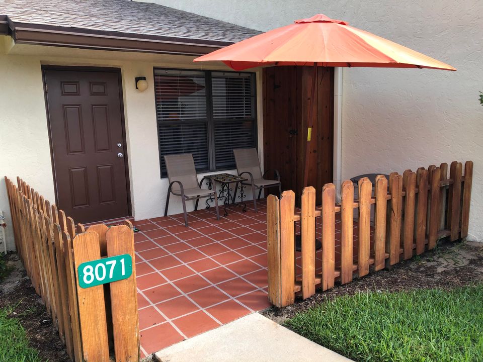 Recently Rented: $2,350 (2 beds, 2 baths, 1026 Square Feet)