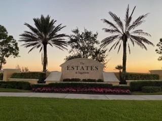 Recently Sold: $293,720 (4 beds, 2 baths, 1908 Square Feet)