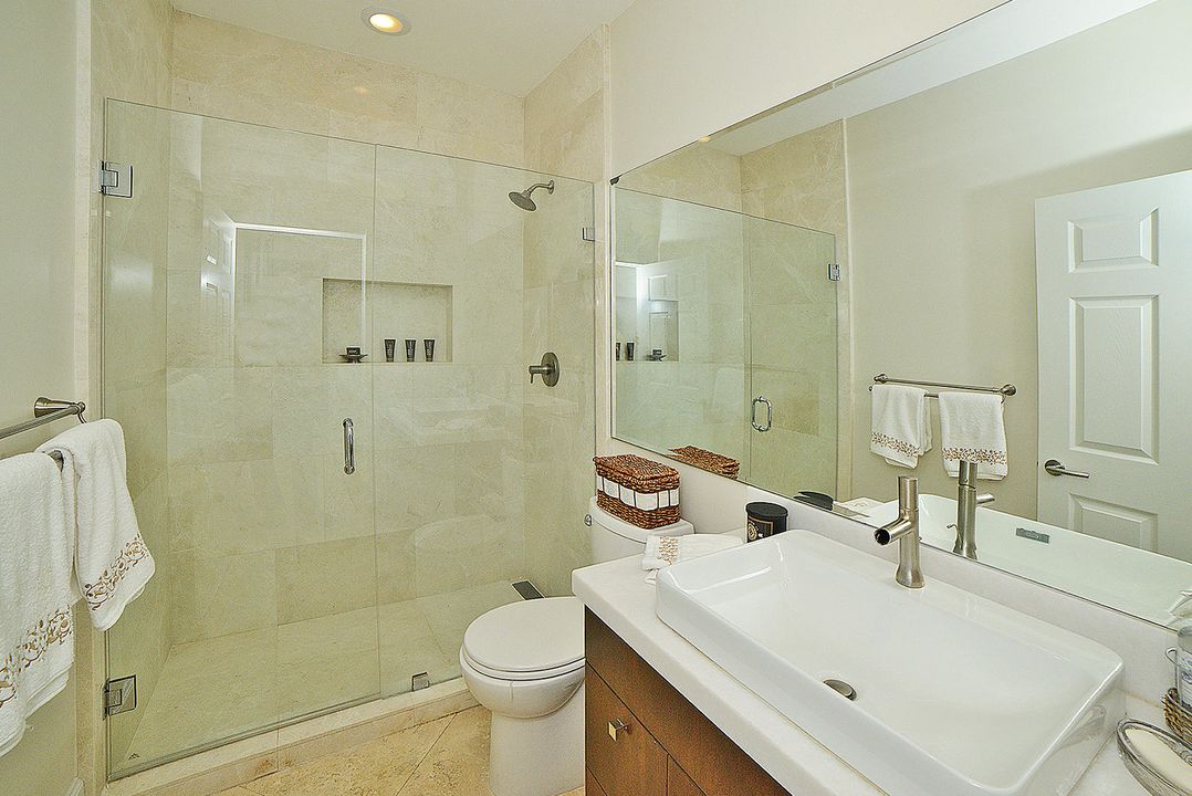 Недавно арендовано: $18,000 (6 спален, 6 ванн, 4611 Квадратных фут)
