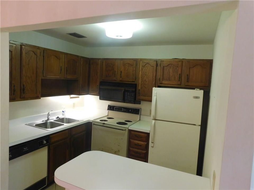 Recently Sold: $55,000 (1 beds, 1 baths, 630 Square Feet)
