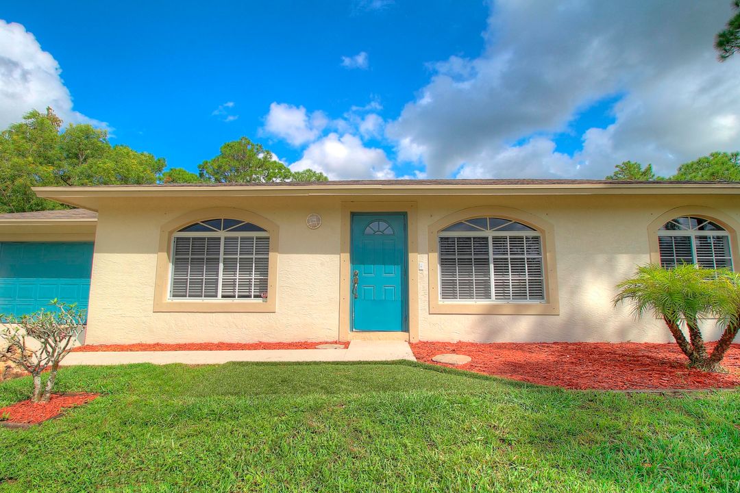 Recently Sold: $339,000 (3 beds, 2 baths, 1120 Square Feet)