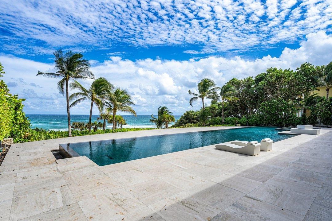 Recently Sold: $26,995,000 (7 beds, 9 baths, 12517 Square Feet)