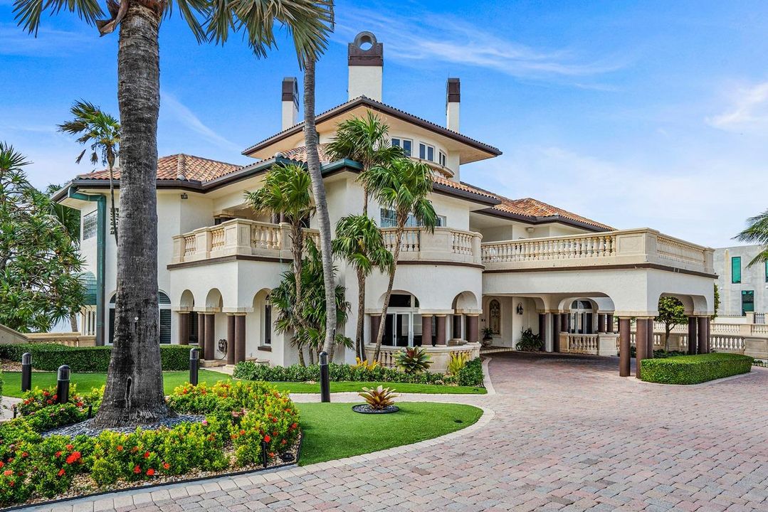 Recently Sold: $24,500,000 (9 beds, 9 baths, 12181 Square Feet)