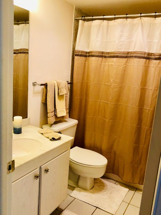 Недавно арендовано: $2,500 (2 спален, 2 ванн, 1500 Квадратных фут)