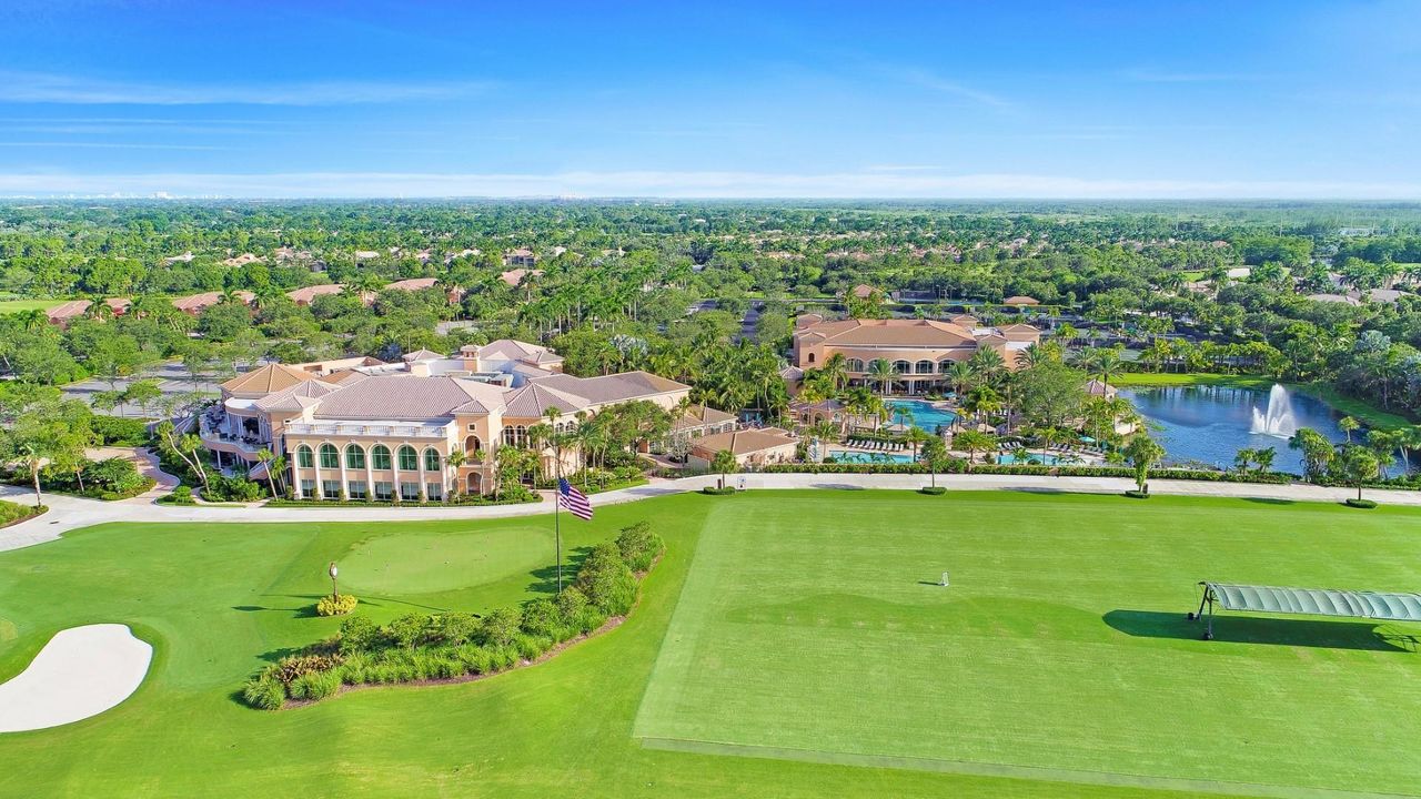 Recently Sold: $1,765,000 (5 beds, 5 baths, 5031 Square Feet)